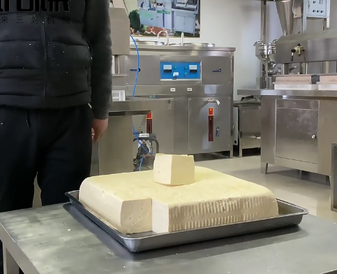 豆腐機做出來的豆腐