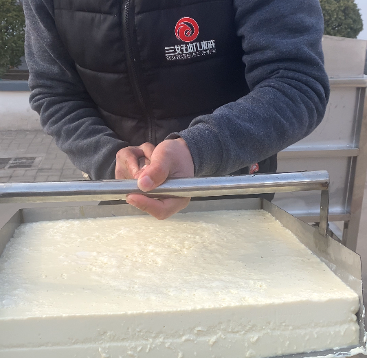 怎么使用豆腐機做嫩豆腐