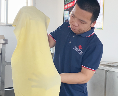 豆皮機制作豆皮方法