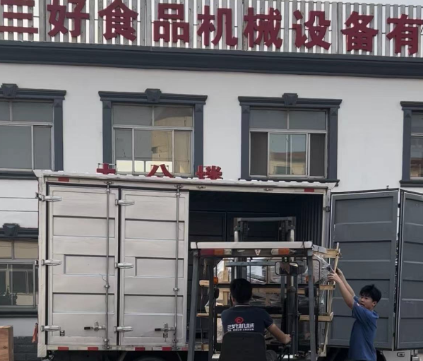 客戶來廠自提豆腐機