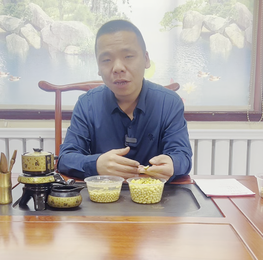 黃豆浸泡達到什么標準才可以做豆腐